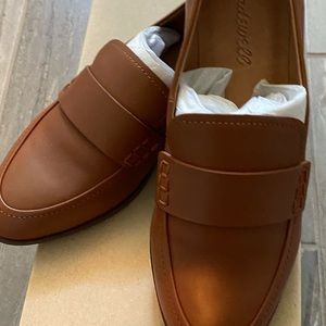 NEW The Alex Loafer in Leather (Size 6.5 in English Saddle)